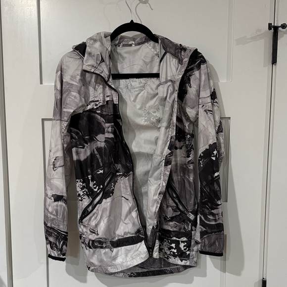 lululemon athletica Jackets & Blazers - Camouflage Hooded Jacket